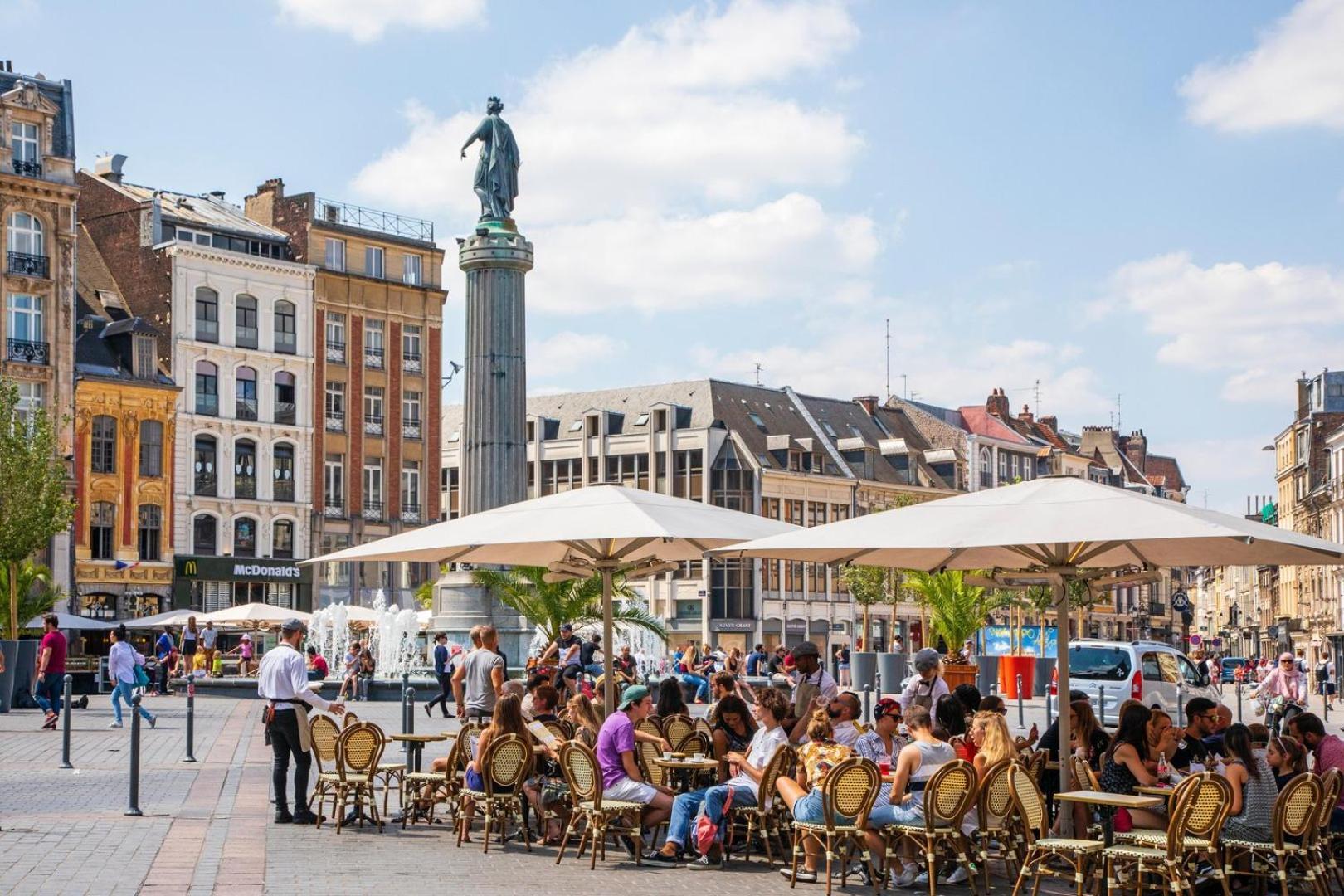 Apartment Near Metro With Parking & Balconies Lille Exterior foto